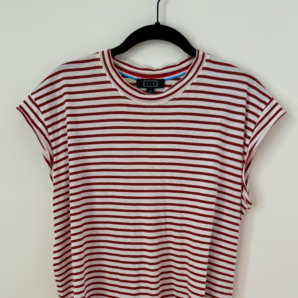 AYR The Supercool Tee in Brick Lane 💫RARE EUC💫